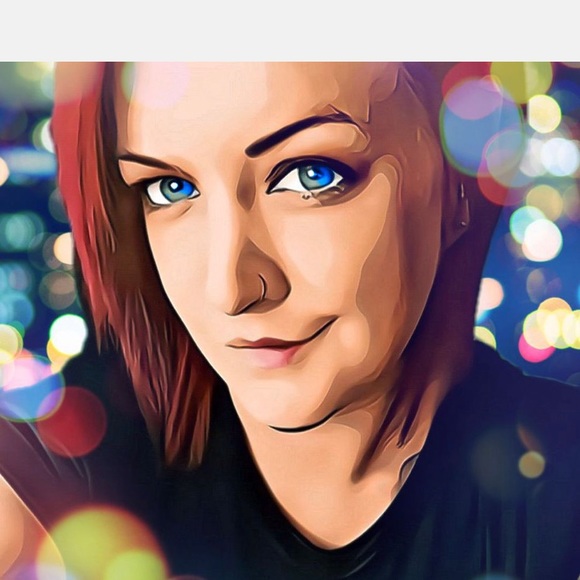 Meet your Posher, Jen - Picture 1 of 2